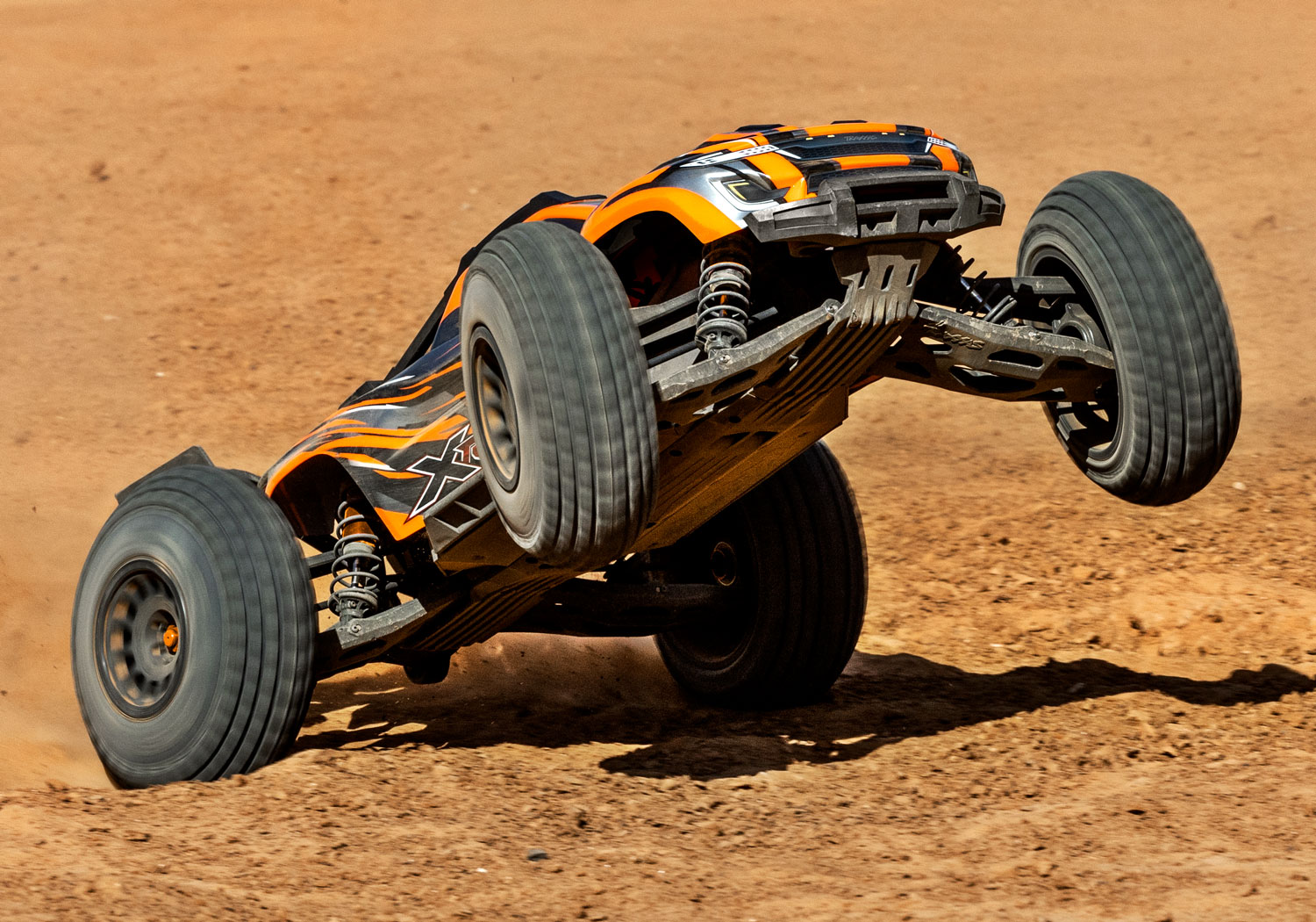 An action shot of the XRT 8S Ready to Run (Black) (TRA78086-4-BLK).