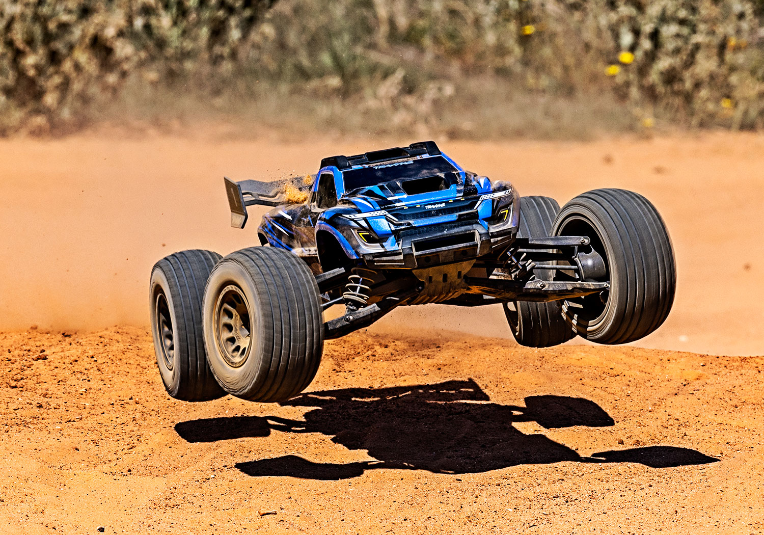 An action shot of the XRT 8S Ready to Run (Black) (TRA78086-4-BLK).