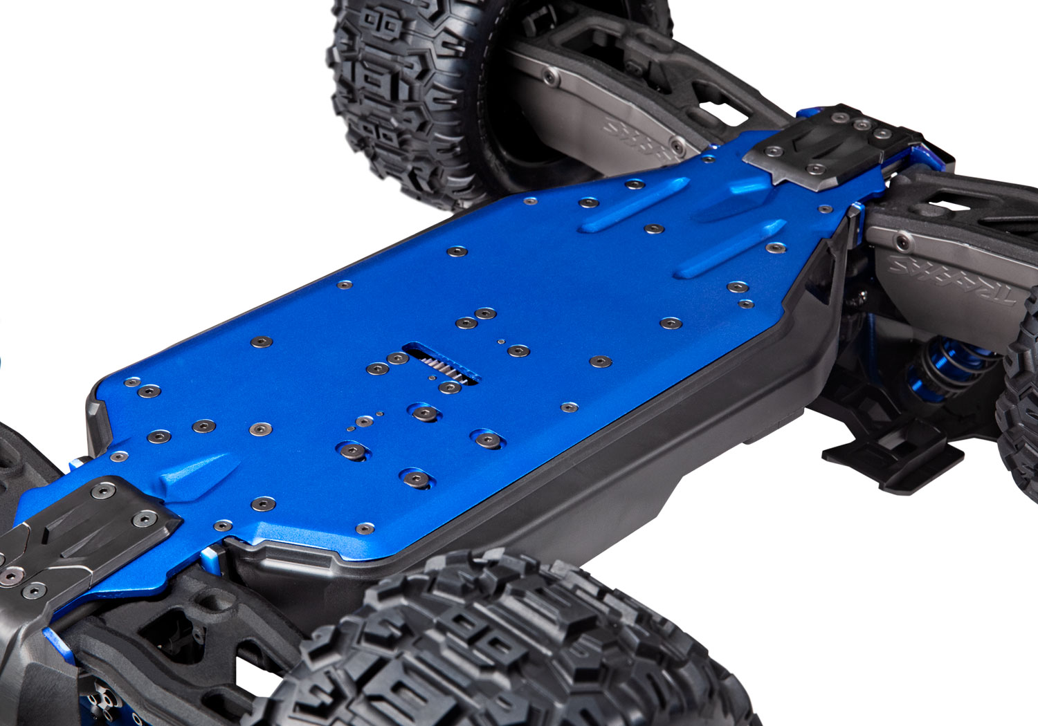 A detail shot of the 1/8 Sledge with Belted Sledgehammer Tires Ready to Run (Blue) (TRA95096-4-BLUE).